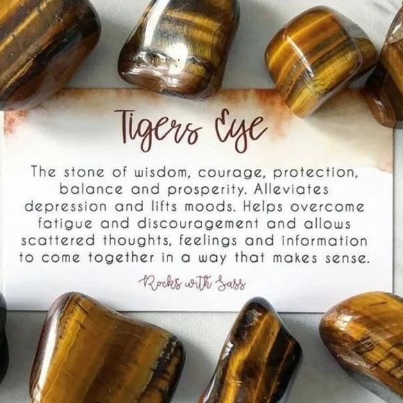 Handmade Multi Stone necklace with agate center piece - Picture 9 of 10